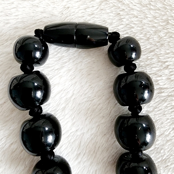 Set of 2 - Zsiska Black & Gold Knotted Necklace with Magnetic Clasp - Picture 7 of 7